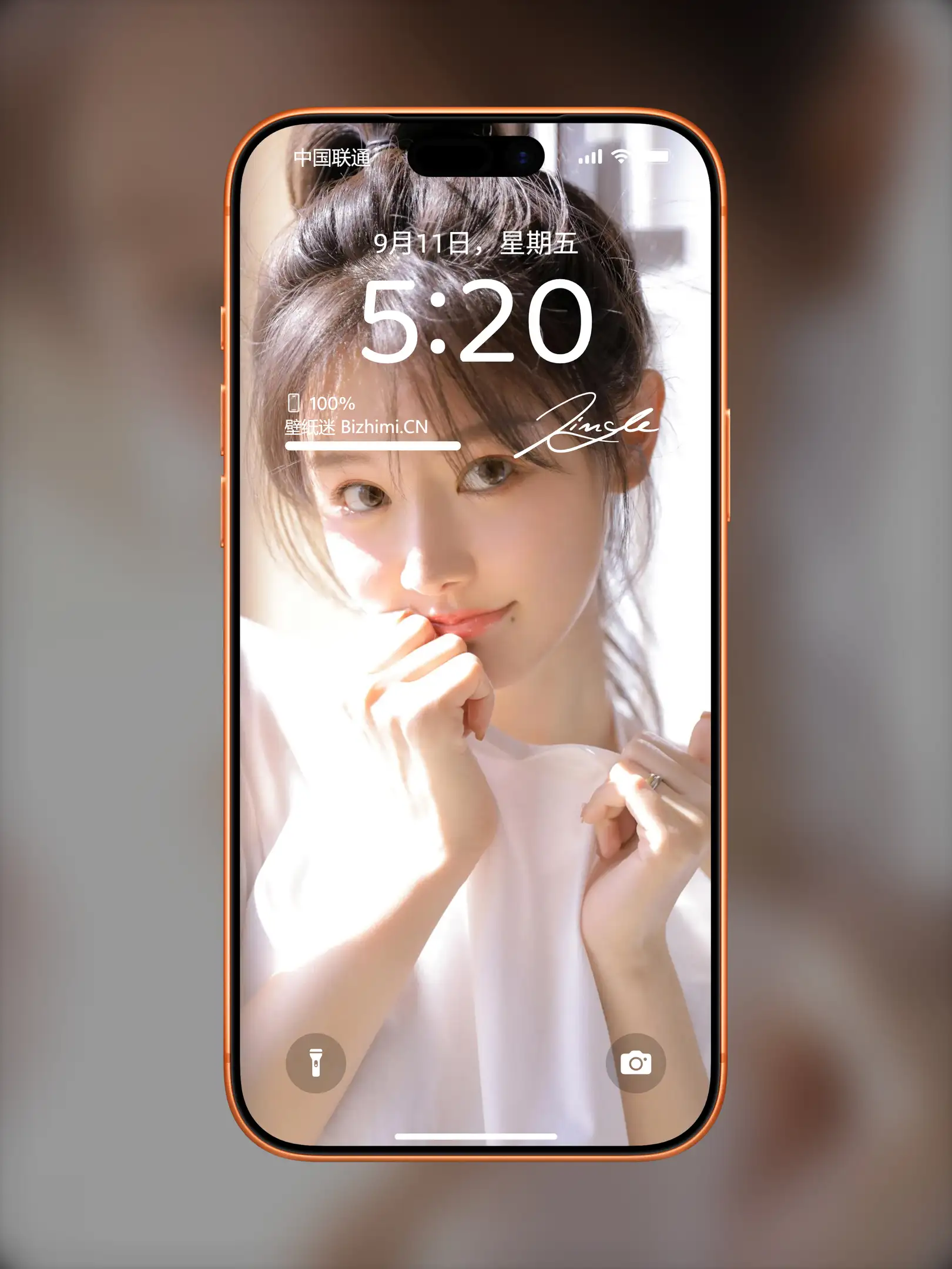 清纯可爱的 女孩室内写真 照片 高清壁纸资源