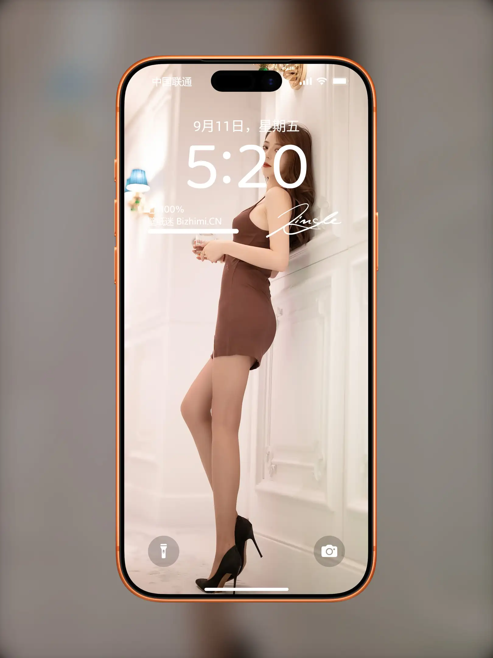 气质优雅的 女孩高清肖像 照片 手机锁屏壁纸