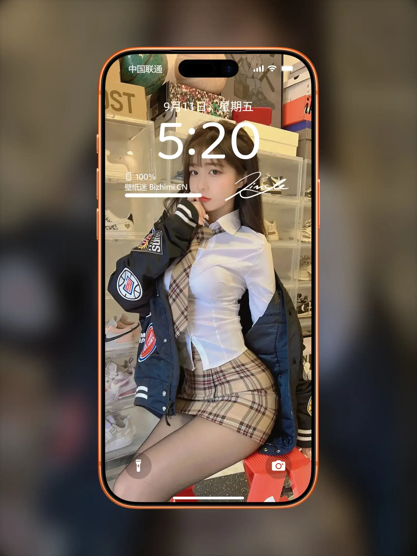 娇俏可爱的 女孩室内写真 照片 高清壁纸资源