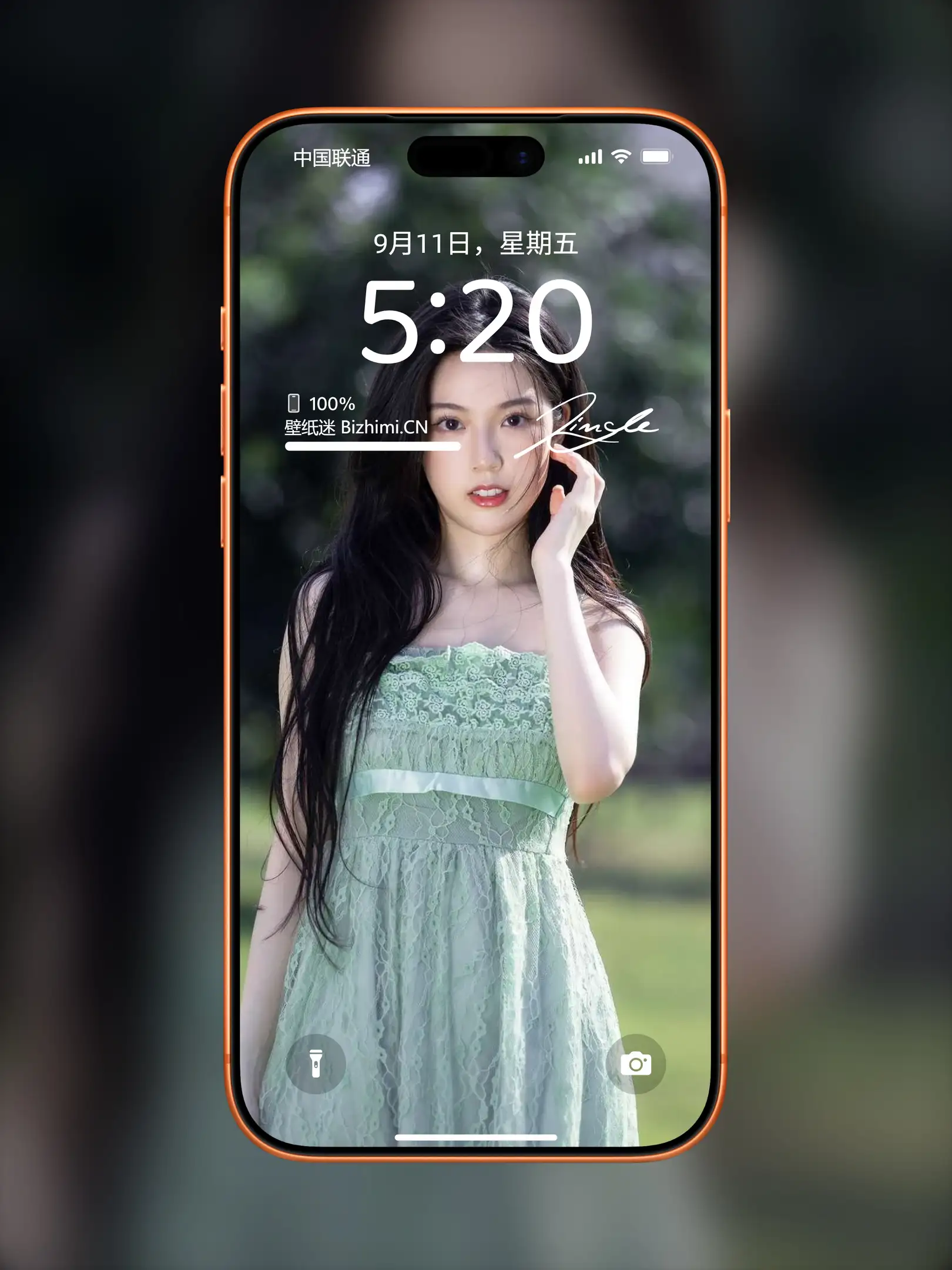 明艳动人的 女孩生活快照 照片 高清ipad壁纸
